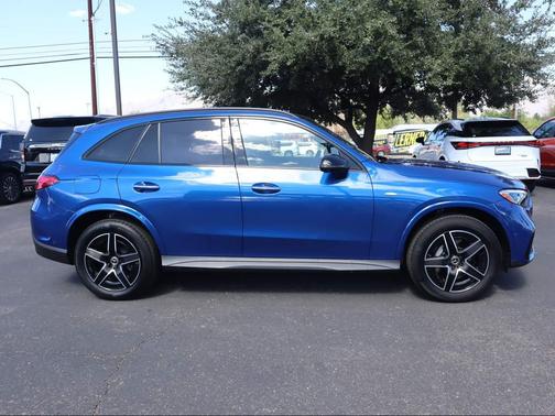 2025 Mercedes-Benz GLC 350e Base