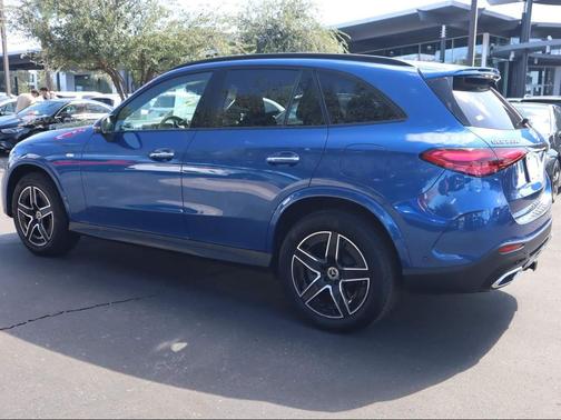 2025 Mercedes-Benz GLC 350e Base