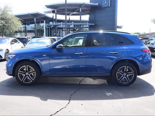 2025 Mercedes-Benz GLC 350e Base