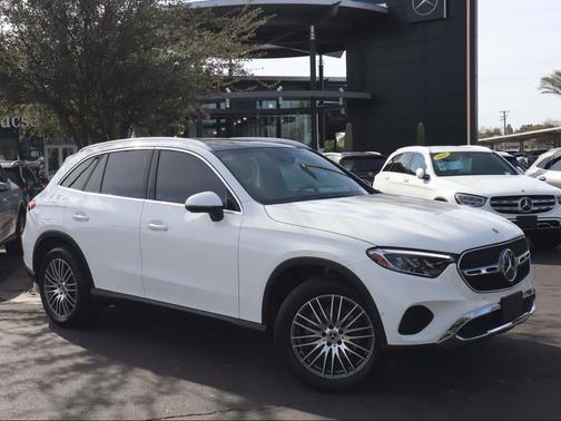 2025 Mercedes-Benz GLC 300 4MATIC