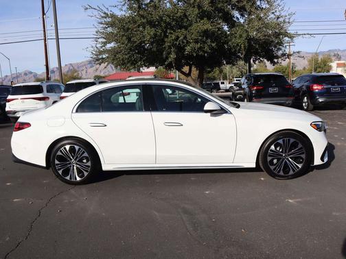 Polar White 2025 Mercedes-Benz E-Class
