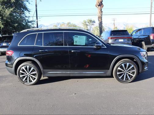 2023 Mercedes-Benz GLB 250 4MATIC