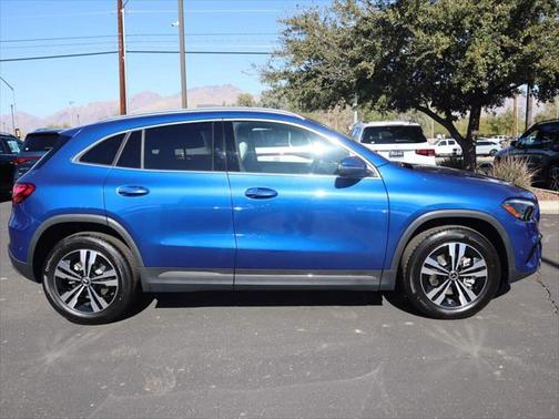 2025 Mercedes-Benz GLA 250 Base