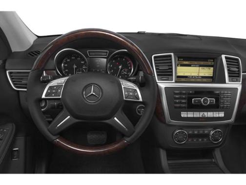 2015 Mercedes-Benz M-Class 4MATIC