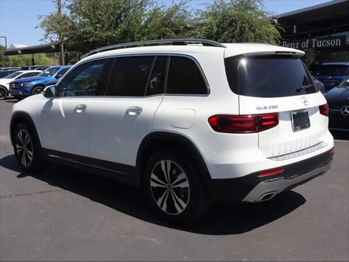 2025 Mercedes-Benz GLB 250 Base