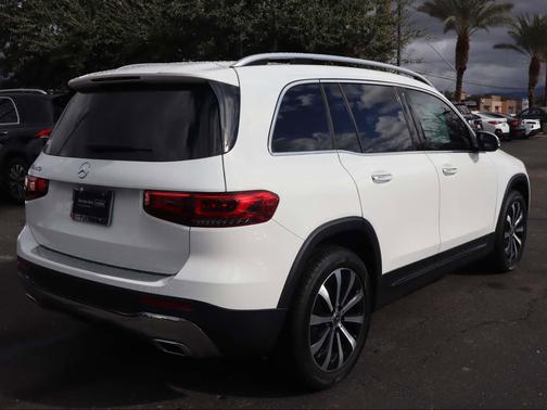 2022 Mercedes-Benz GLB 250 