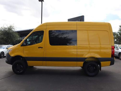 2026 Mercedes-Benz Sprinter 2500 Standard Roof