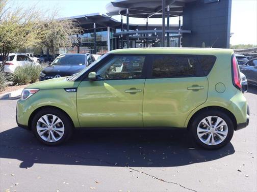 2015 Kia Soul +