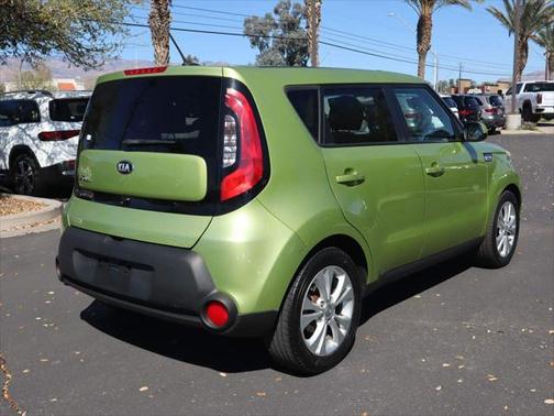 2015 Kia Soul +