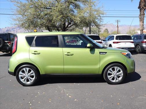 2015 Kia Soul +