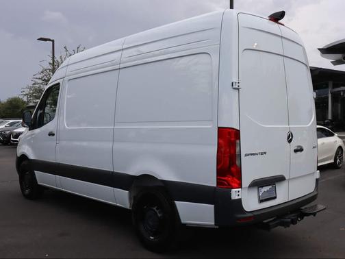 2025 Mercedes-Benz Sprinter 2500 Standard Roof