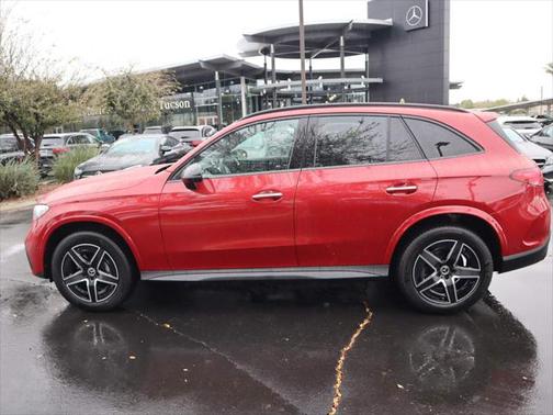 2025 Mercedes-Benz GLC 300 4MATIC