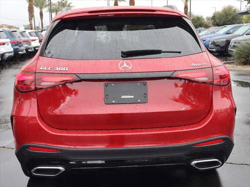 2025 Mercedes-Benz GLC 300 4MATIC
