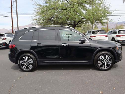 2025 Mercedes-Benz GLB 250 Base