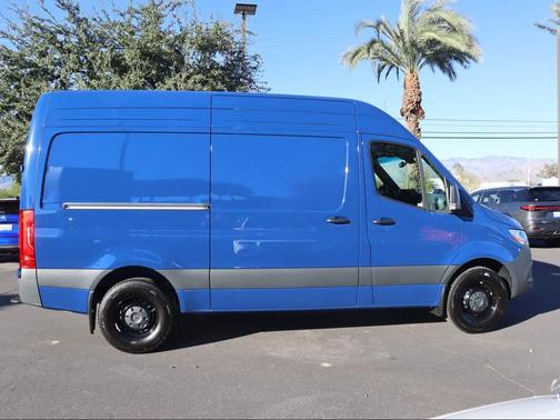2026 Mercedes-Benz Sprinter 2500 Standard Roof