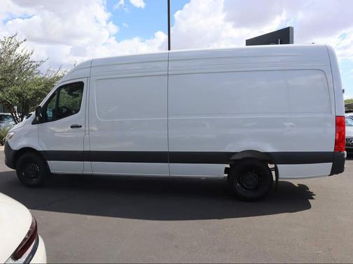2025 Mercedes-Benz Sprinter 2500 High Roof