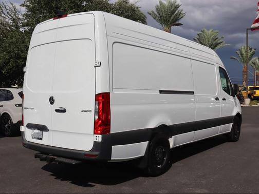 2025 Mercedes-Benz Sprinter 2500 High Roof