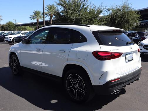 2025 Mercedes-Benz GLA 250 4MATIC