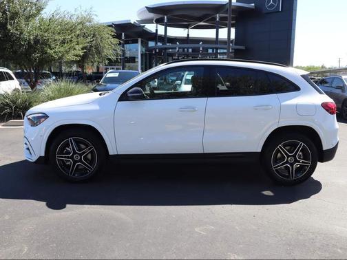 2025 Mercedes-Benz GLA 250 4MATIC