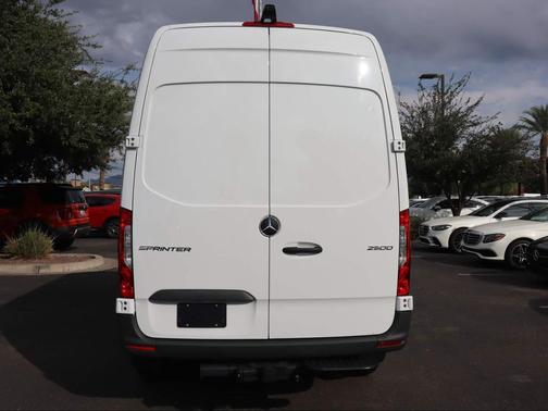 2025 Mercedes-Benz Sprinter 2500 Standard Roof
