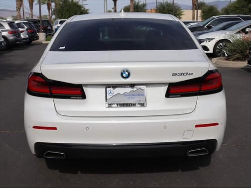 2022 BMW 530e Base