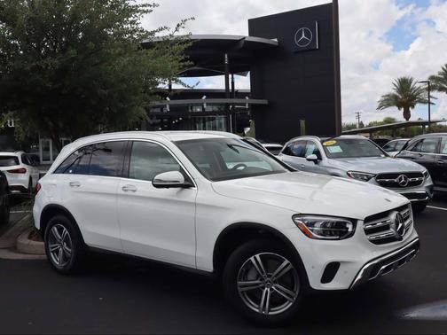 Polar White 2021 Mercedes-Benz GLC 300
