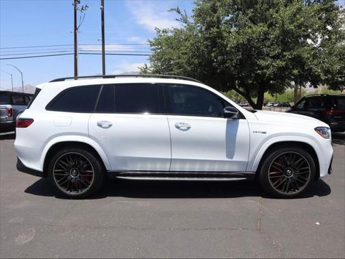 2025 Mercedes-Benz AMG GLS 63 Base
