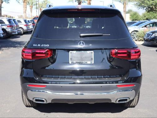 2024 Mercedes-Benz GLB 250 Base