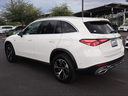 2025 Mercedes-Benz GLC 350e Base