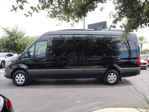 2024 Mercedes-Benz Sprinter 2500 High Roof