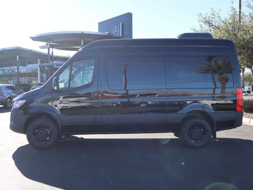 2024 Mercedes-Benz Sprinter 2500 Standard Roof