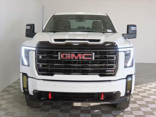 2024 GMC Sierra 2500 AT4