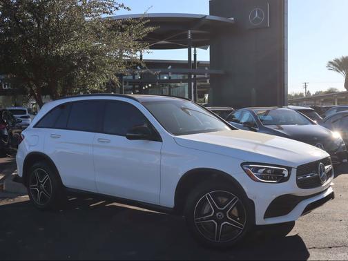 2022 Mercedes-Benz GLC 300 