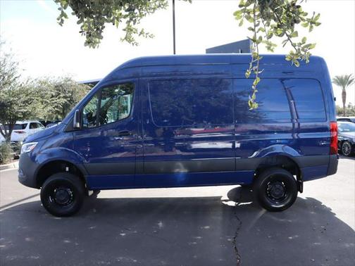 2025 Mercedes-Benz Sprinter 2500 Standard Roof