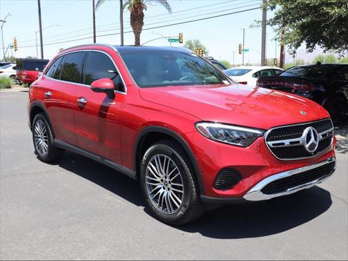 2025 Mercedes-Benz GLC 300 Base