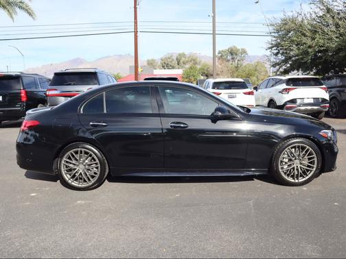 2023 Mercedes-Benz AMG C 43 
