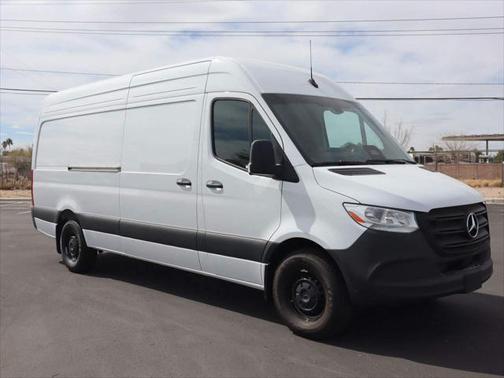 2025 Mercedes-Benz Sprinter 2500 High Roof