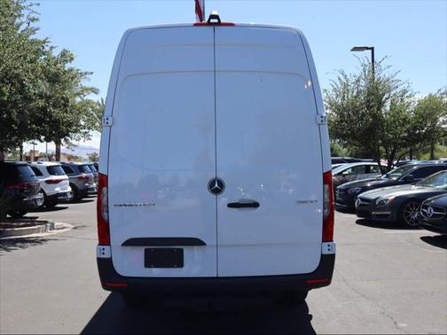 2025 Mercedes-Benz Sprinter 2500 High Roof