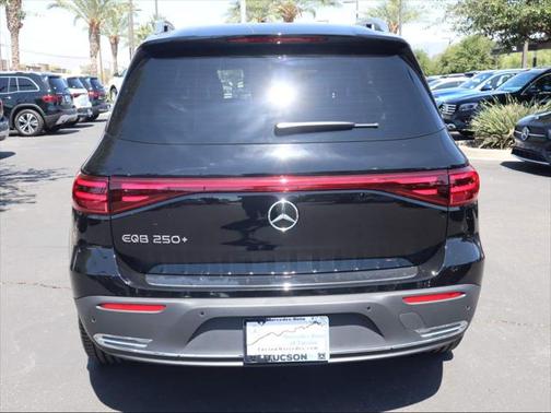 2025 Mercedes-Benz EQB 250 Base