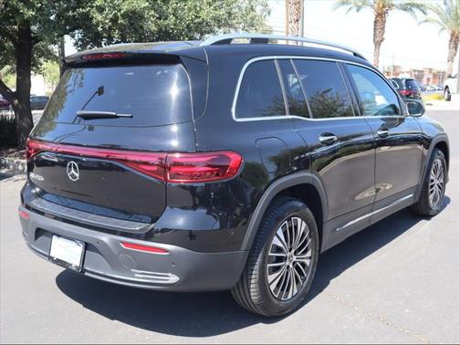 2025 Mercedes-Benz EQB 250 Base