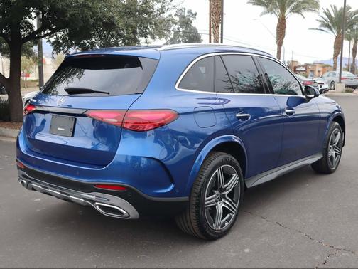 2023 Mercedes-Benz GLC 300 Base