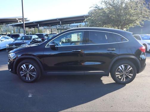 2025 Mercedes-Benz GLA 250 Base