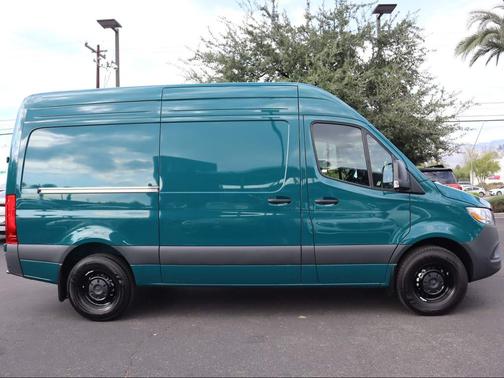2026 Mercedes-Benz Sprinter 2500 Standard Roof