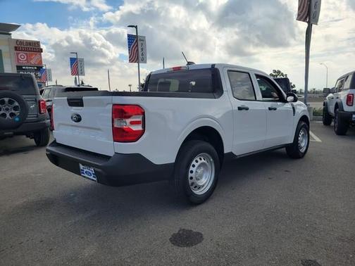 2025 Ford Maverick XL