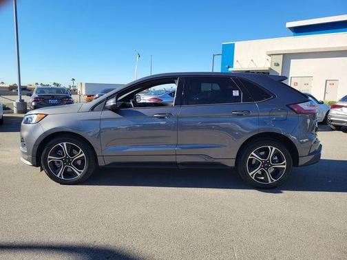 2023 Ford Edge ST