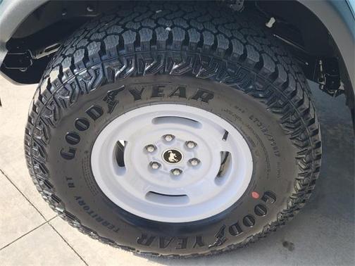 2025 Ford Bronco Heritage Edition