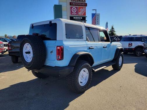 2025 Ford Bronco Heritage Edition