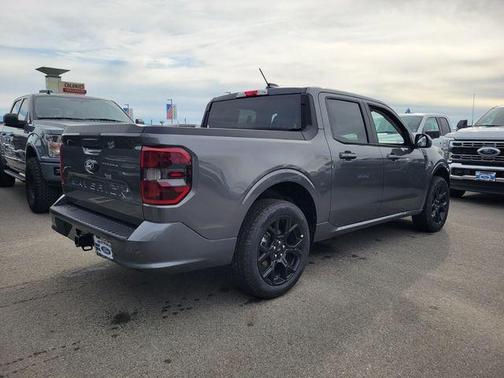 2026 Ford Maverick Lobo Standard