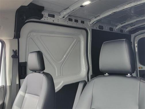 2025 Ford Transit-150 Base