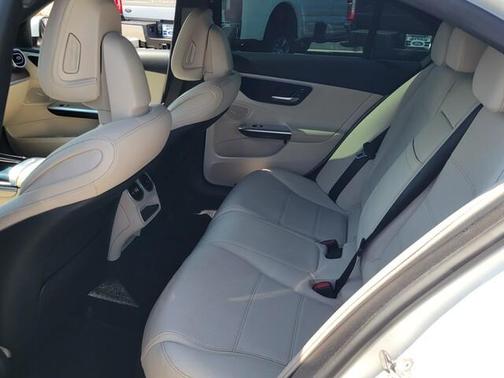 2022 Mercedes-Benz C-Class C 300